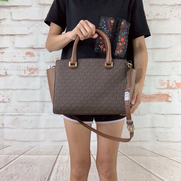 Michael Kors Selma Medium Top Zip Satchel - Picture 3 of 8